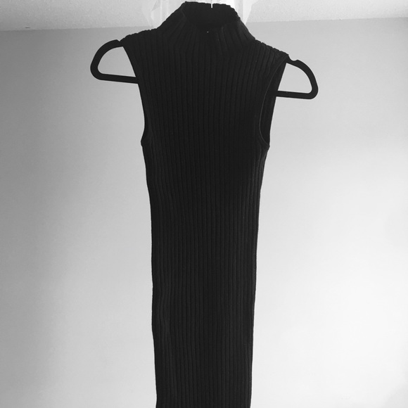 SOLD Wilfred sweater sleeveless dress MIDI - Picture 2 of 3